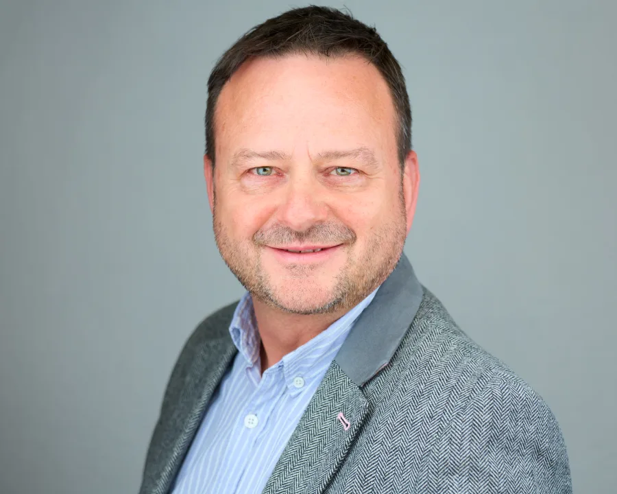 Mark Elliott
